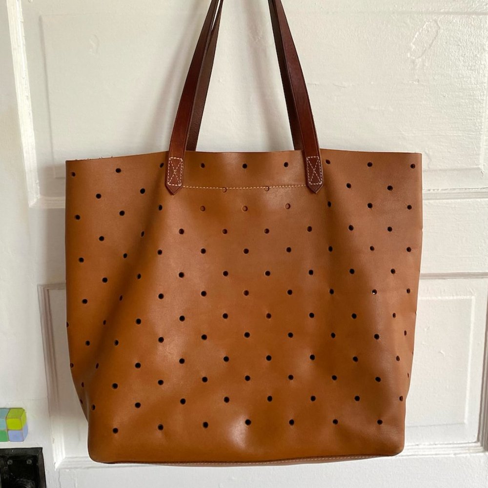 Madewell Leather Holepunch Transport Tote - Color English Saddle